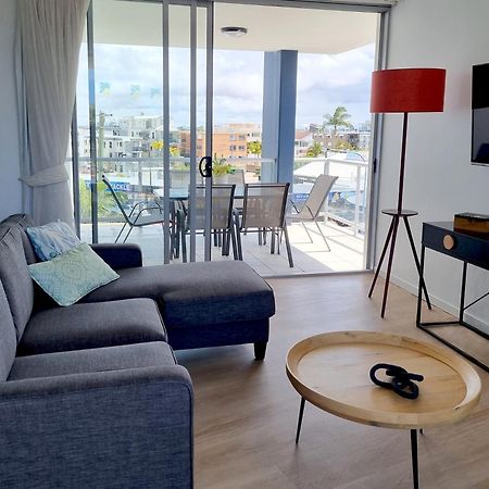 Pumicestone Blue Hotel Caloundra Bagian luar foto